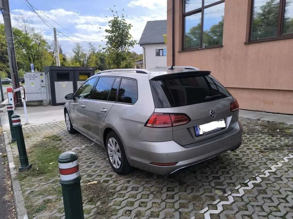 Volkswagen Golf Unic proprietar pe romania