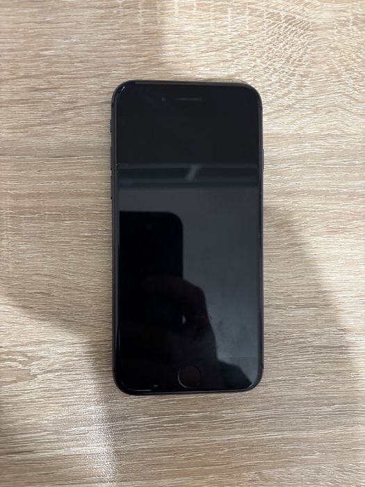 iPhone 8 black 91% батерия на капацитет