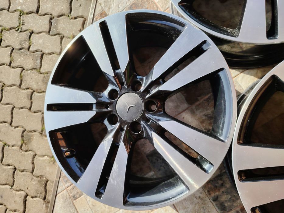 Jante originale Mercedes 5x112 R18 gaura centrala 66,6