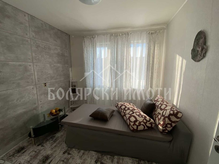 Дава се под наем Четиристаен апартамент в Горна Оряховица - 95 кв.м за 282 € - Снимка #4