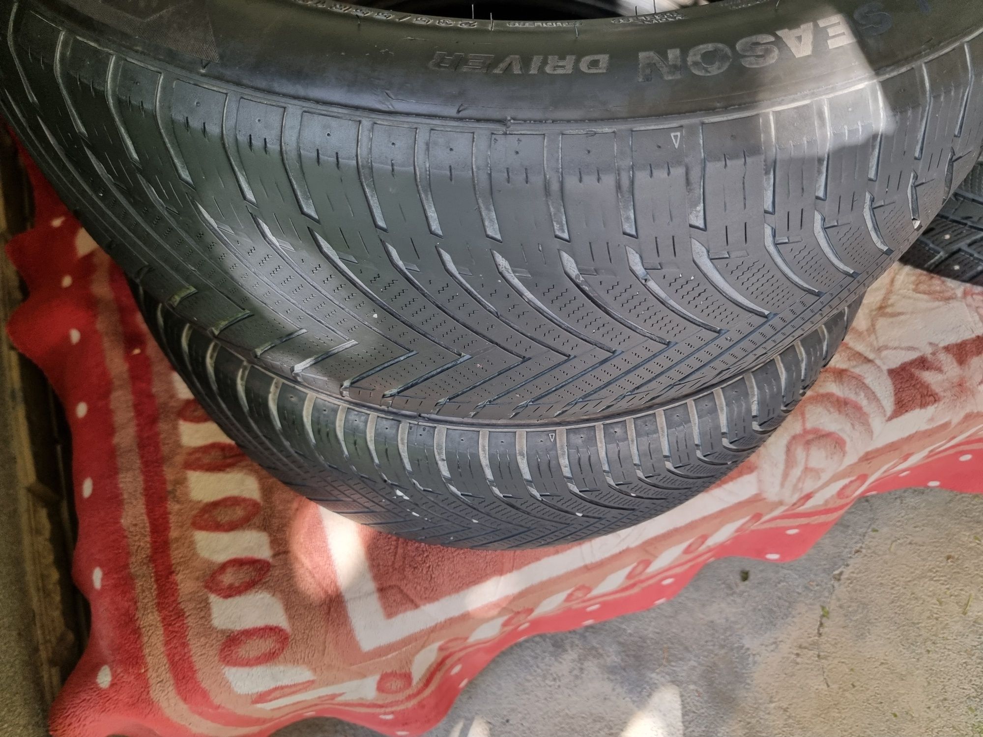 Шины 235/55 R18 шипованные и всесезонка
