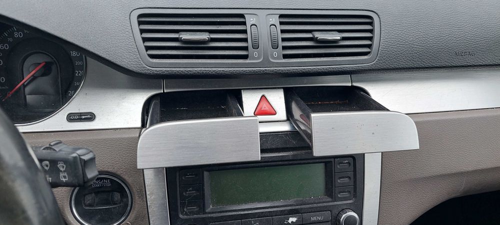 VW Passat 2.0 TDI
2006, За части, Дизел, Автоматични скорости, 140к.с.