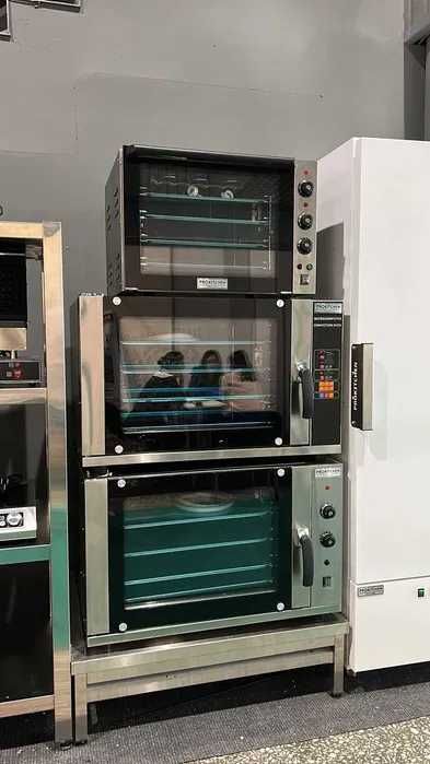 Печь конвекционная, пароконвектомат, пароконвекционная, парик для кафе