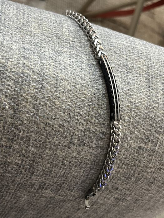 мъжка гривна стомана