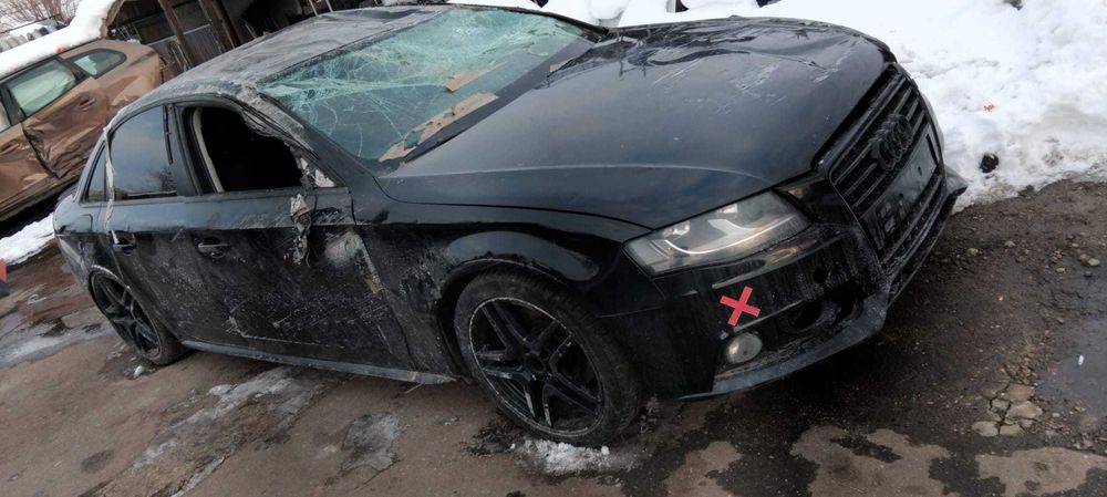 Dezmembrez Audi A4 B8 1.8 TFSi an 2010 cod motor CABA