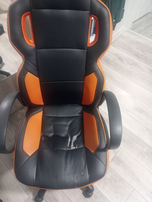 Геймърски стол...