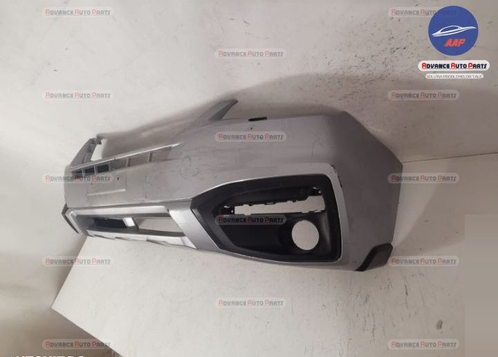 Предна броня с мивки, оригинална Субару Форестер 4 / Subaru Forester 4