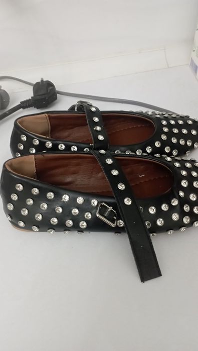 Продаеться балетка 38р