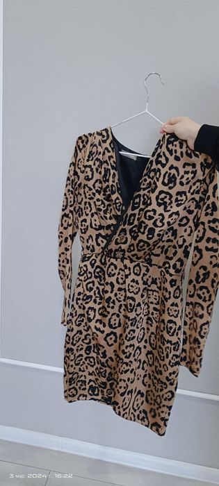 Платье шикарное на 8 марта