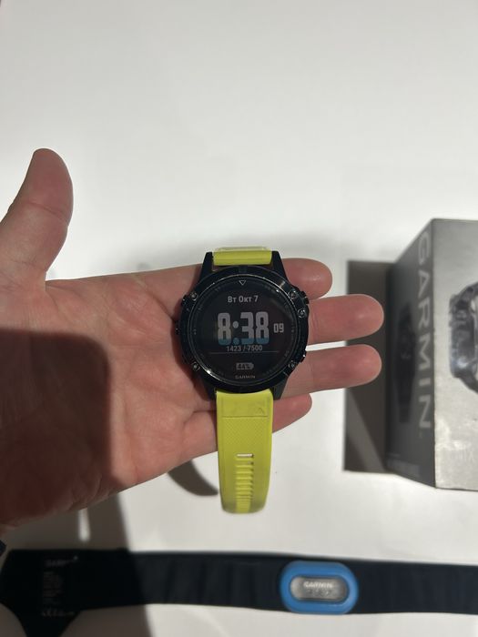 Garmin fenix 5, пульсометр продали