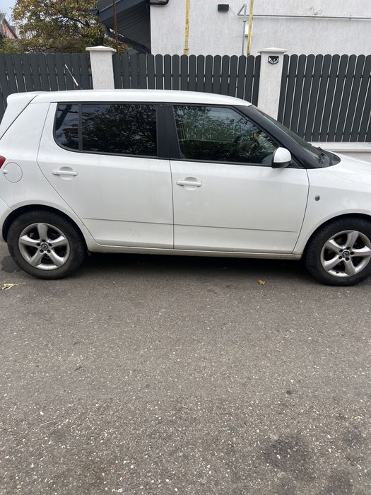 Vw polo 2007 1.4 tdi sau skoda fabia 1.2 2013