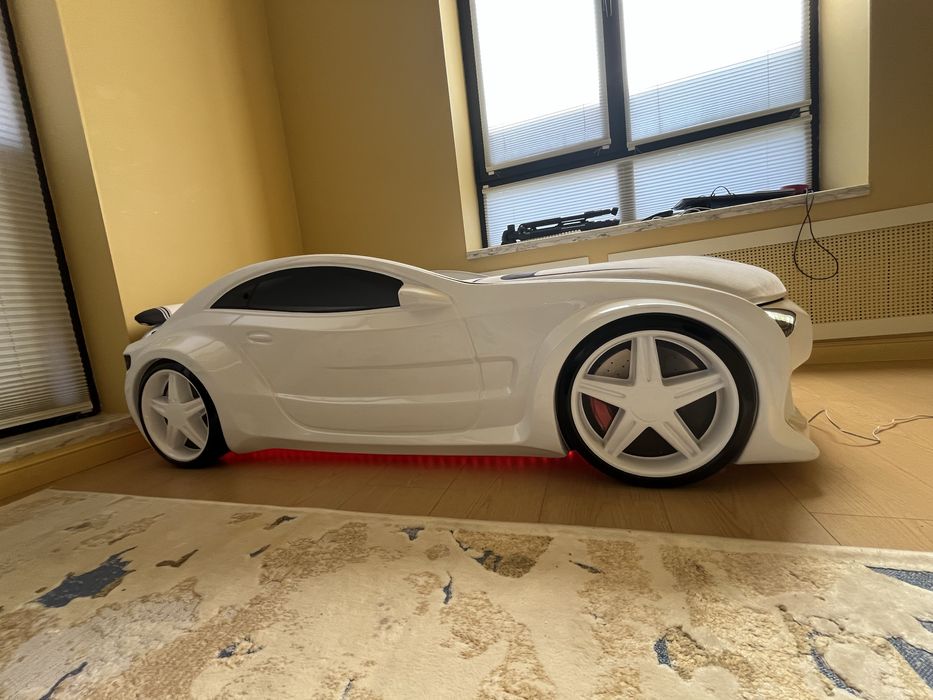 Кровать-машина детский