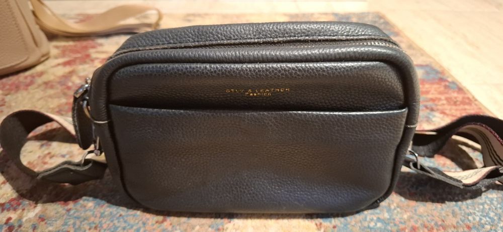 Geanta din piele naturală