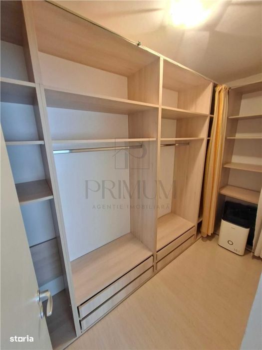 Tipografilor- casa 4 camere, 2 bai, acces auto in curte