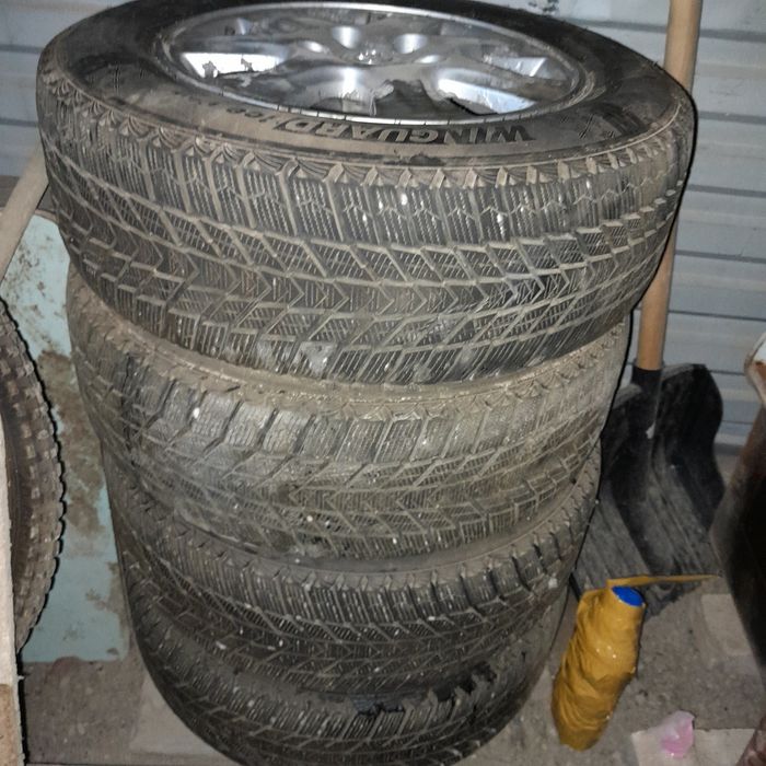 Зимние шины 206 65 R15