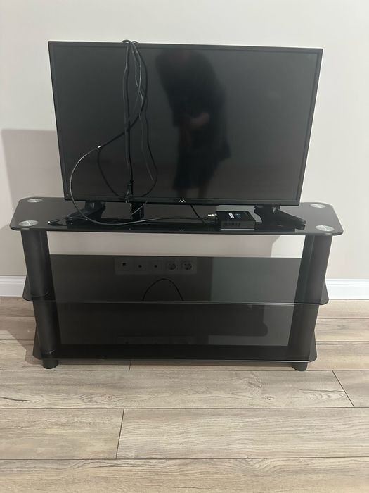 Продам телевизор с поставкой