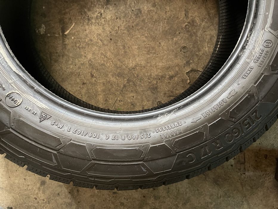 215/60/R17 C Continental VanContactWinter