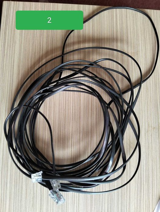 Diferite mufe si cabluri si adaptoare 
 pret 18-20 ron