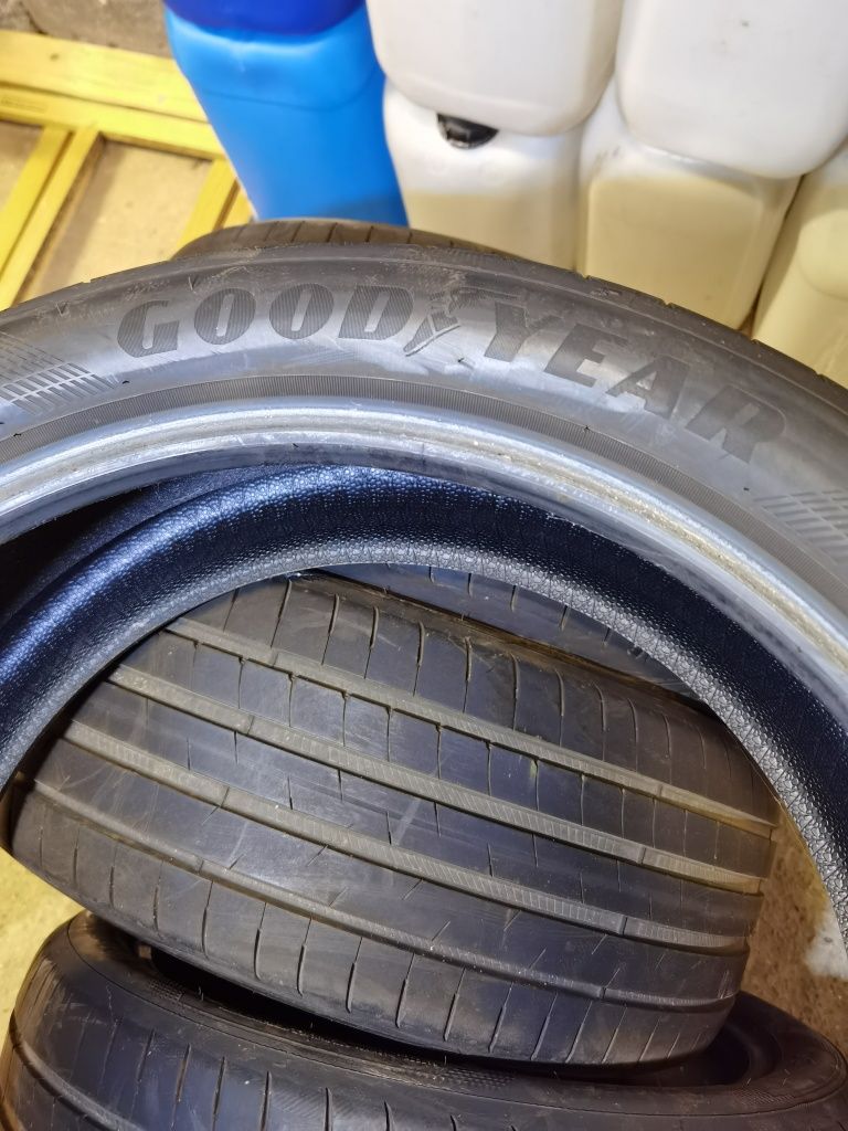 Летни гуми премиум GOODYEAR