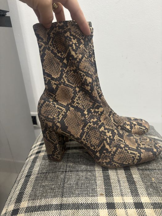 Botine  h&m marimea 40