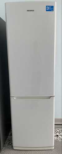 Холодильник Samsung RL41SBSW идеальном состоянии