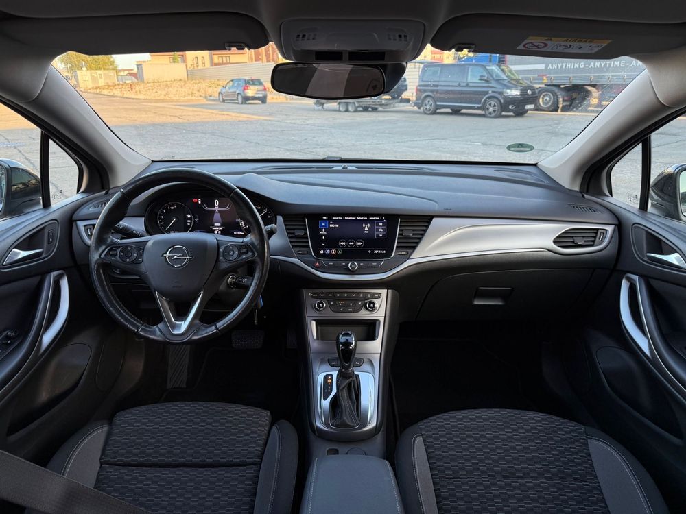 Opel Astra K 2022 1.5 TDCI / Automat