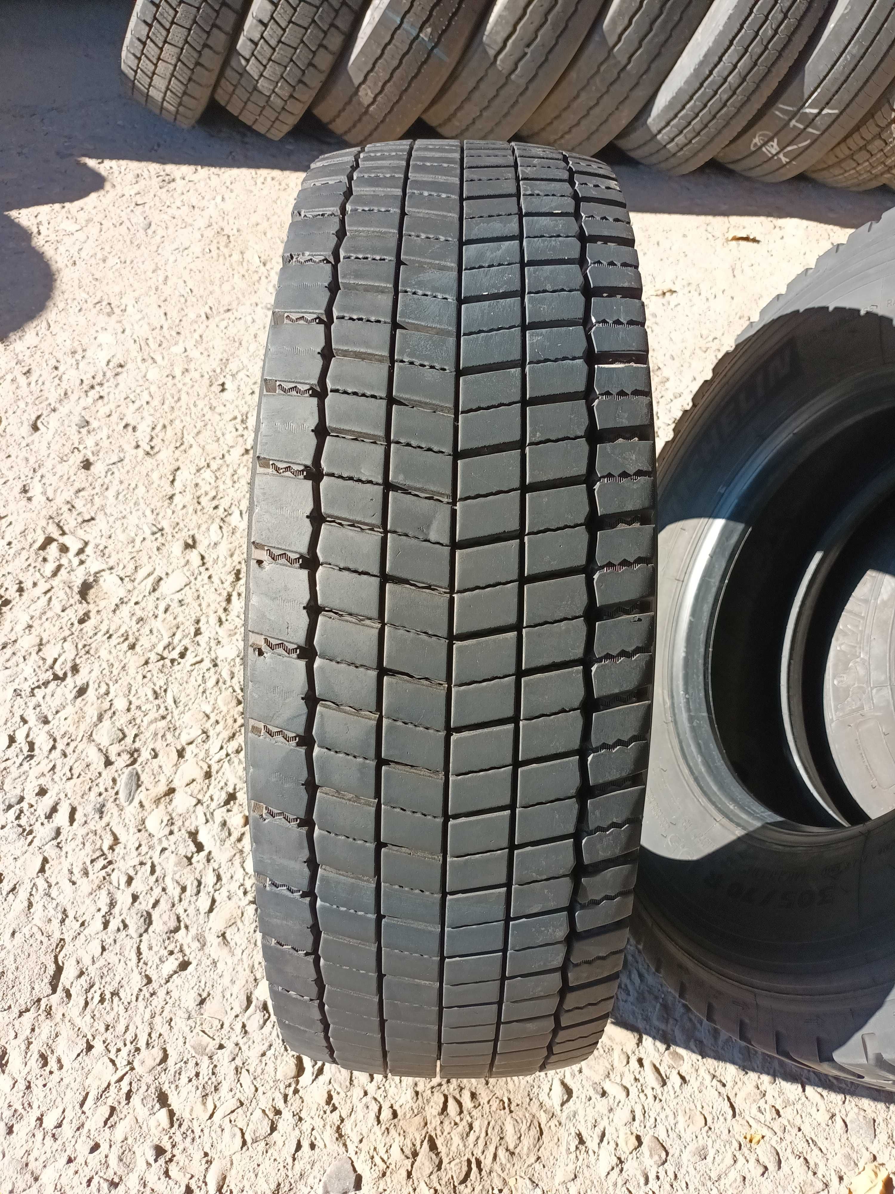 1 тежкотоварна гума 305/70 R19.5 Continental Hybrid HD3 148/145M M+S