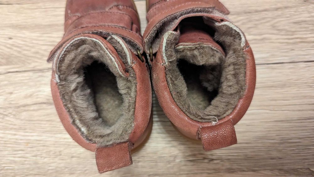 Vand Ghete imblanite First Step Rua Bisgaard coral 25 (143mm - 148mm)