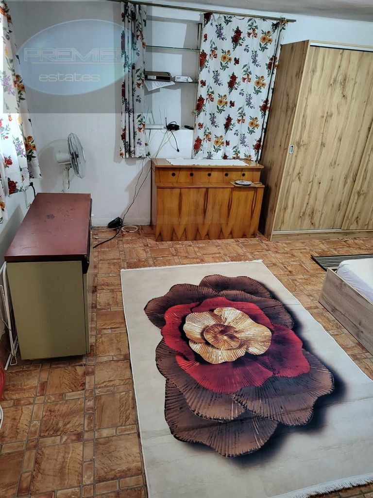 Дава се под наем Двустаен апартамент в Пловдив, Христо Смирненски - 40 кв.м за 204 € - Снимка #3