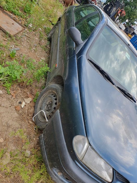 Рено Лагуна 1.8 Renault Laguna 1.8 на части