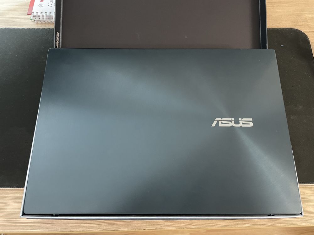 Laptop ASUS ZenBook Duo I9 32Gb RTX2060 Oled 4k