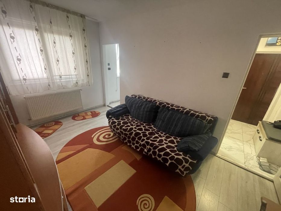 Apartament cu 2 camere de vanzare, Dealul Florilor, Dej