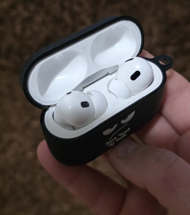 Apple AirPodsPro 2