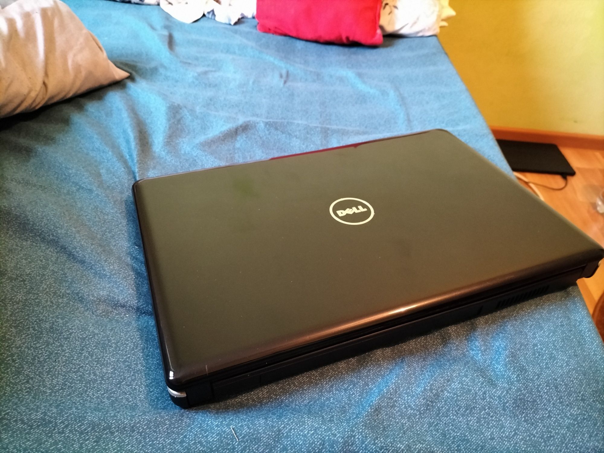 Laptop Dell inspiron dual core