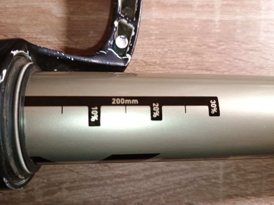 Rockshox BoXXer servisata recent