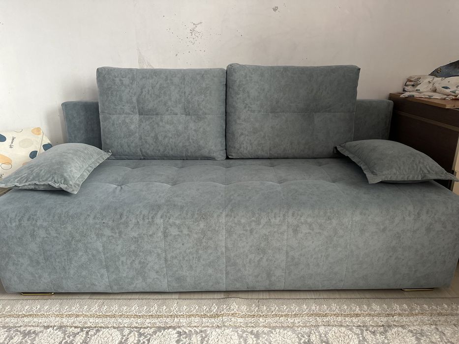 Продается раскладной диван
