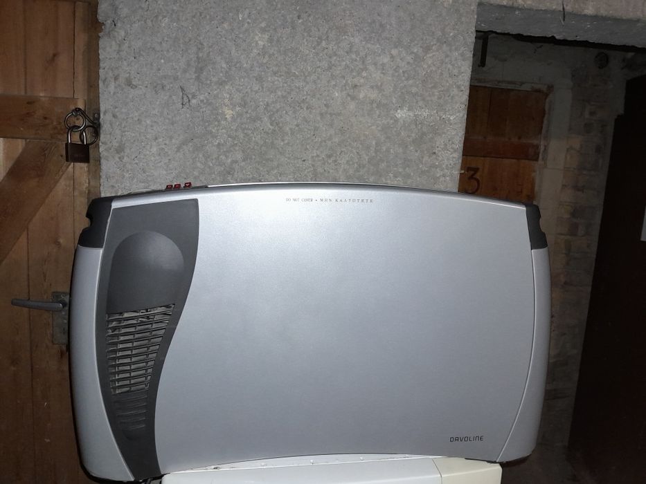 Калорифер\ конвектор/за топъл въздух.