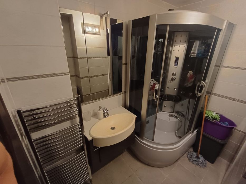 Apartament cu 2 camere de inchiriat