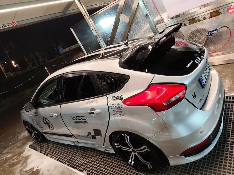 Ford Focus FORD FOCUS MK3. 5 2015