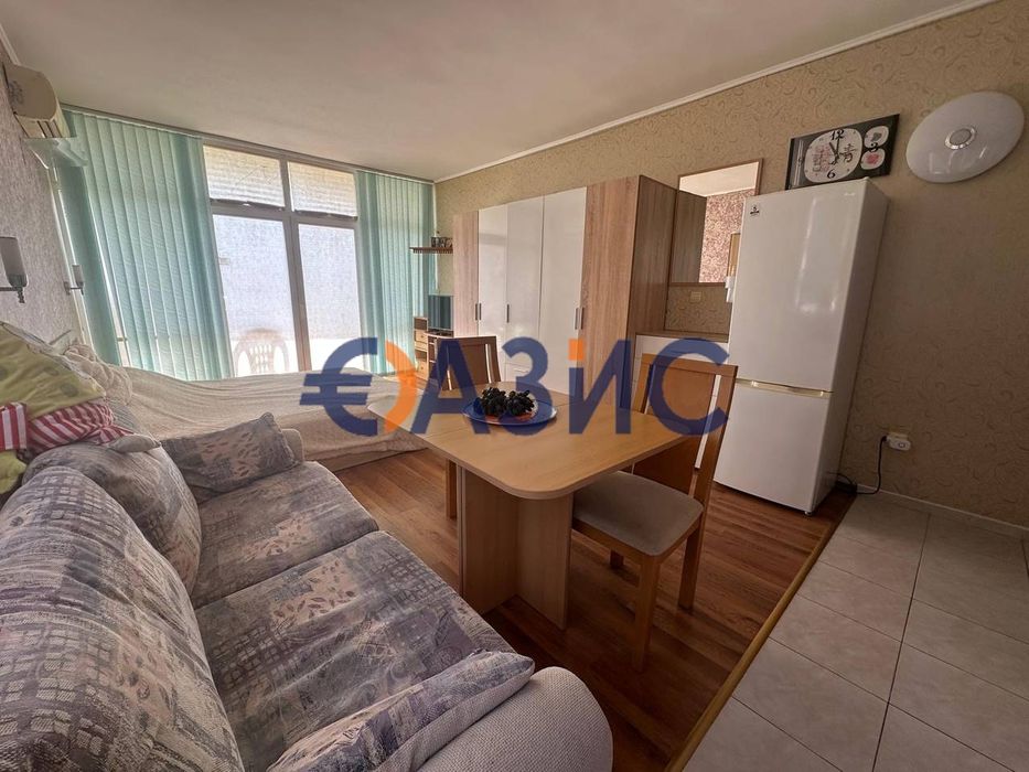 Студио в комплекс „Семирамида Гардънс“, 56 кв.м., Слънчев бряг,