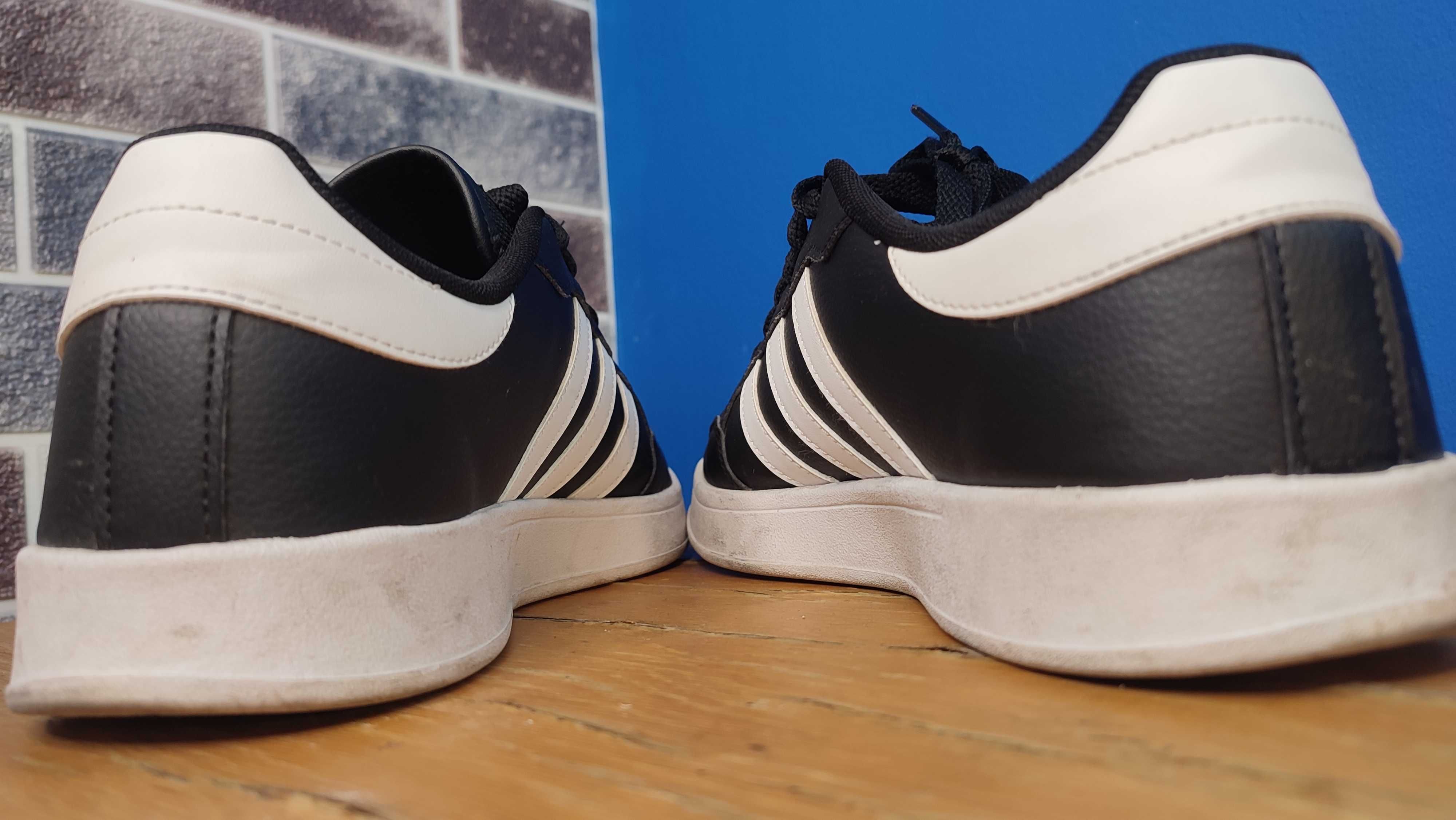 Оригинални мъжки маратонки ADIDAS BREAKNET