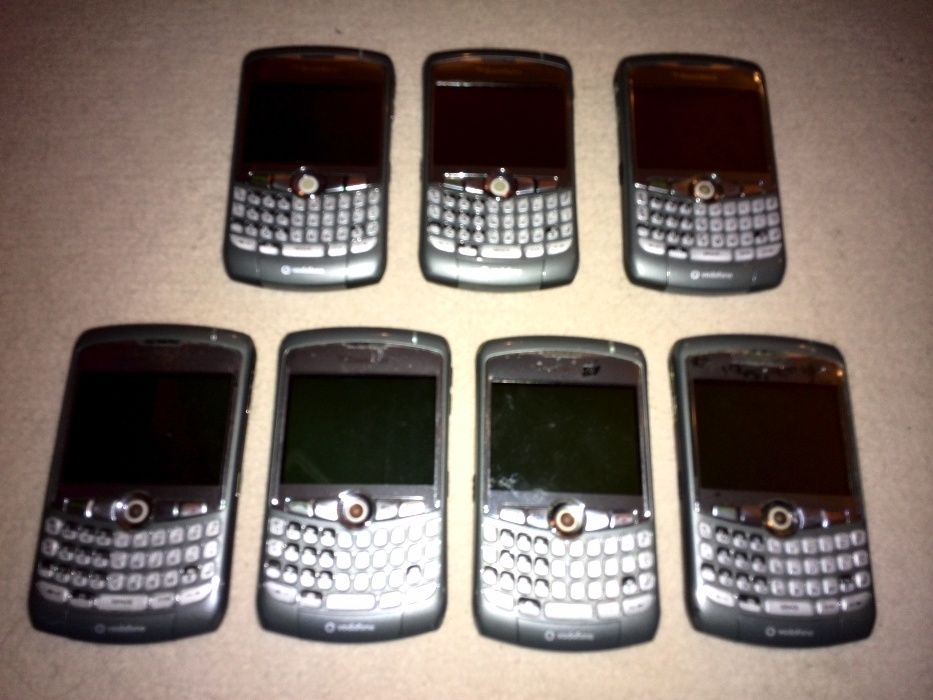 Телефон Blackberry-8310
