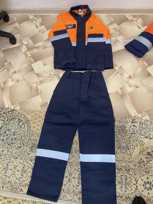 Продам летнюю спецодежду