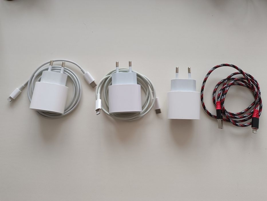 Зарядки на айфон