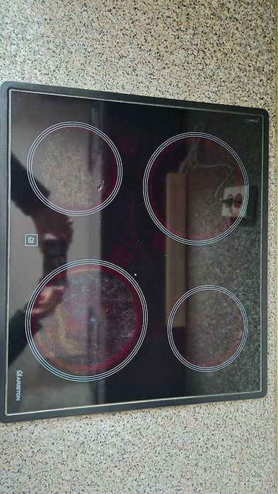 Много запазена кухня