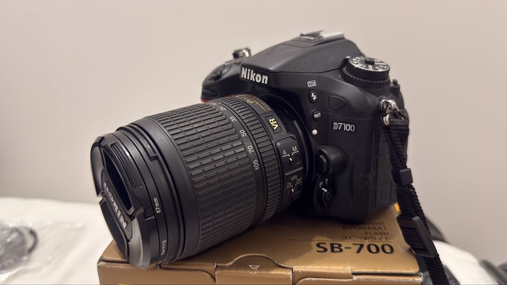 Nikon D7100 24.1 MP DX-Format CMOS Digital SLR
