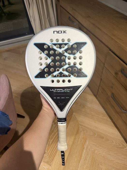 Racheta Padel NOX AT10 Genius ULTRALIGHT