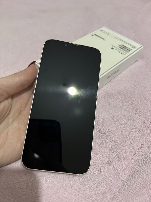 iPhone 13 (на запчасти / под ремонт)