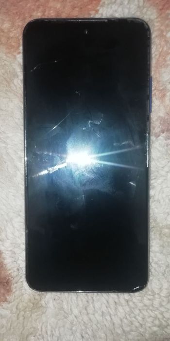 Продам редми ноте 10 5g 4/128