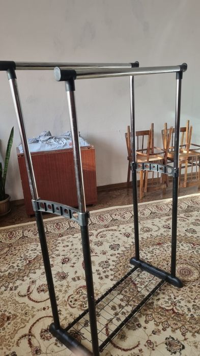 Вешалка на польная